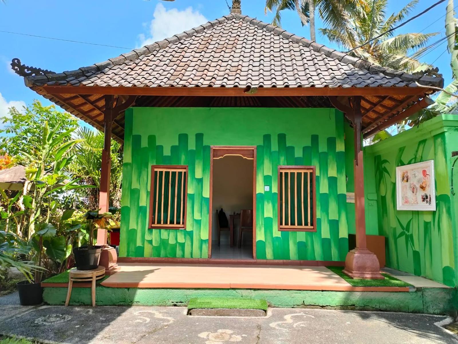 Villa Sri Sunari Quest House Ubud